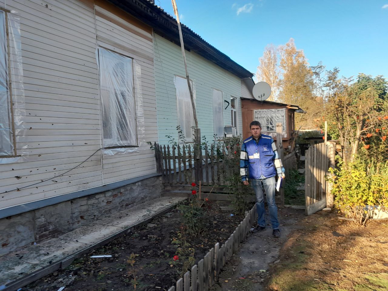 В будинку літньої жінки з міста Дружба пошкоджено 5 вікон